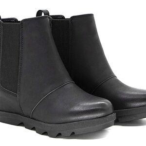 Stylish Women's Black Ankle Boots